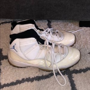 Jordan 11 - Columbias